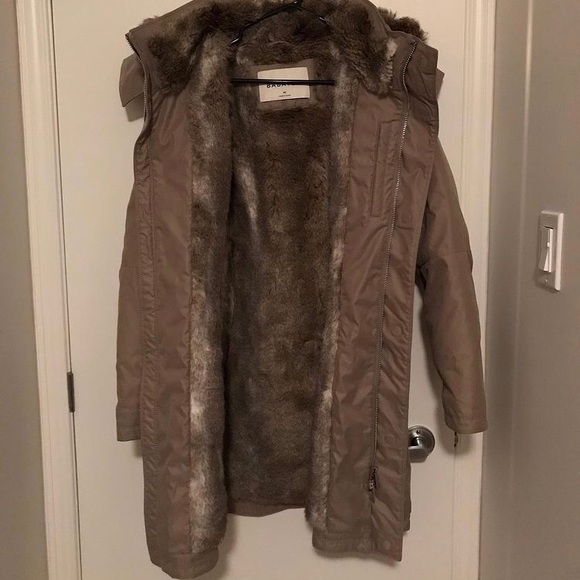 NWOT Aritzia Babaton Jacket - Picture 3 of 5